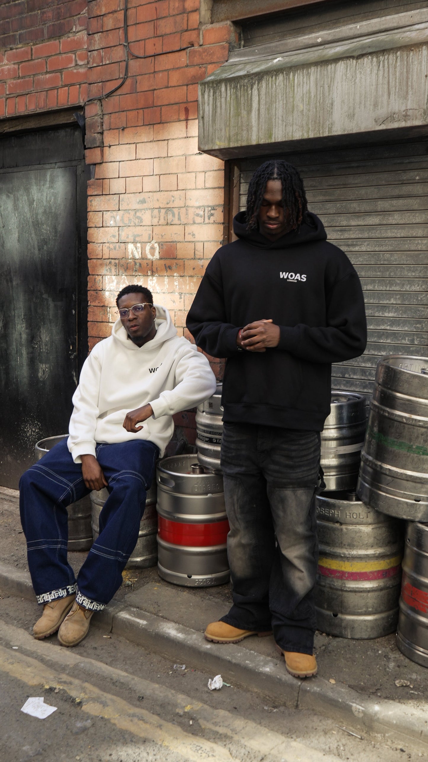 STAPLE HOODIE - BLACK